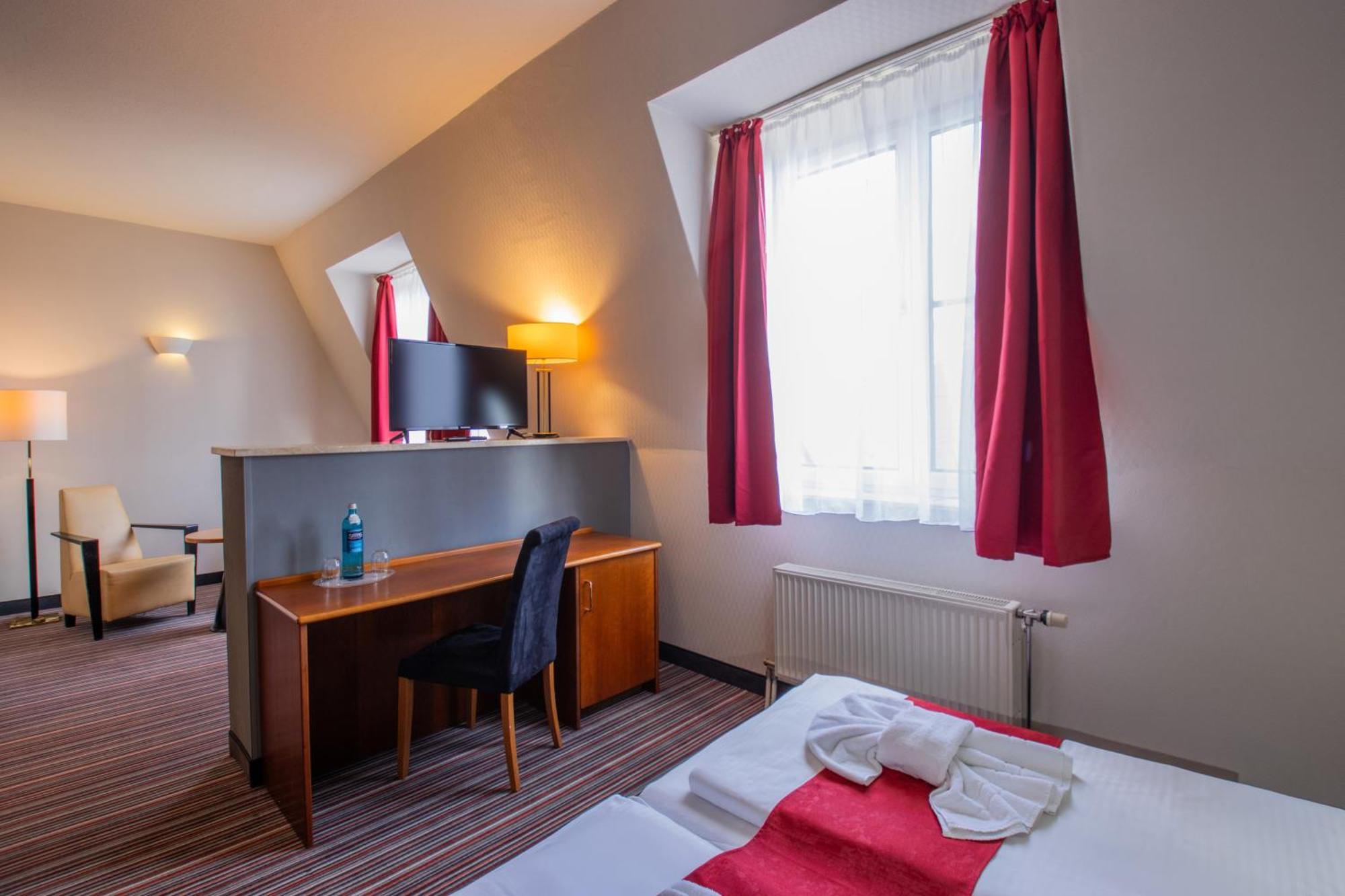 Seehotel Brandenburg An Der Havel Brielow Exteriér fotografie