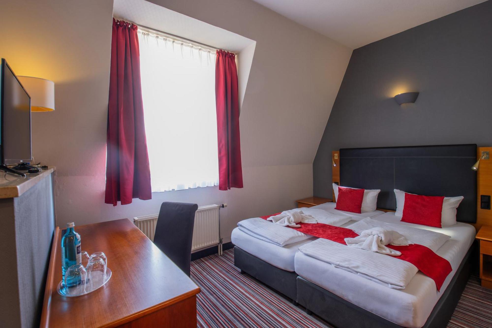 Seehotel Brandenburg An Der Havel Brielow Exteriér fotografie
