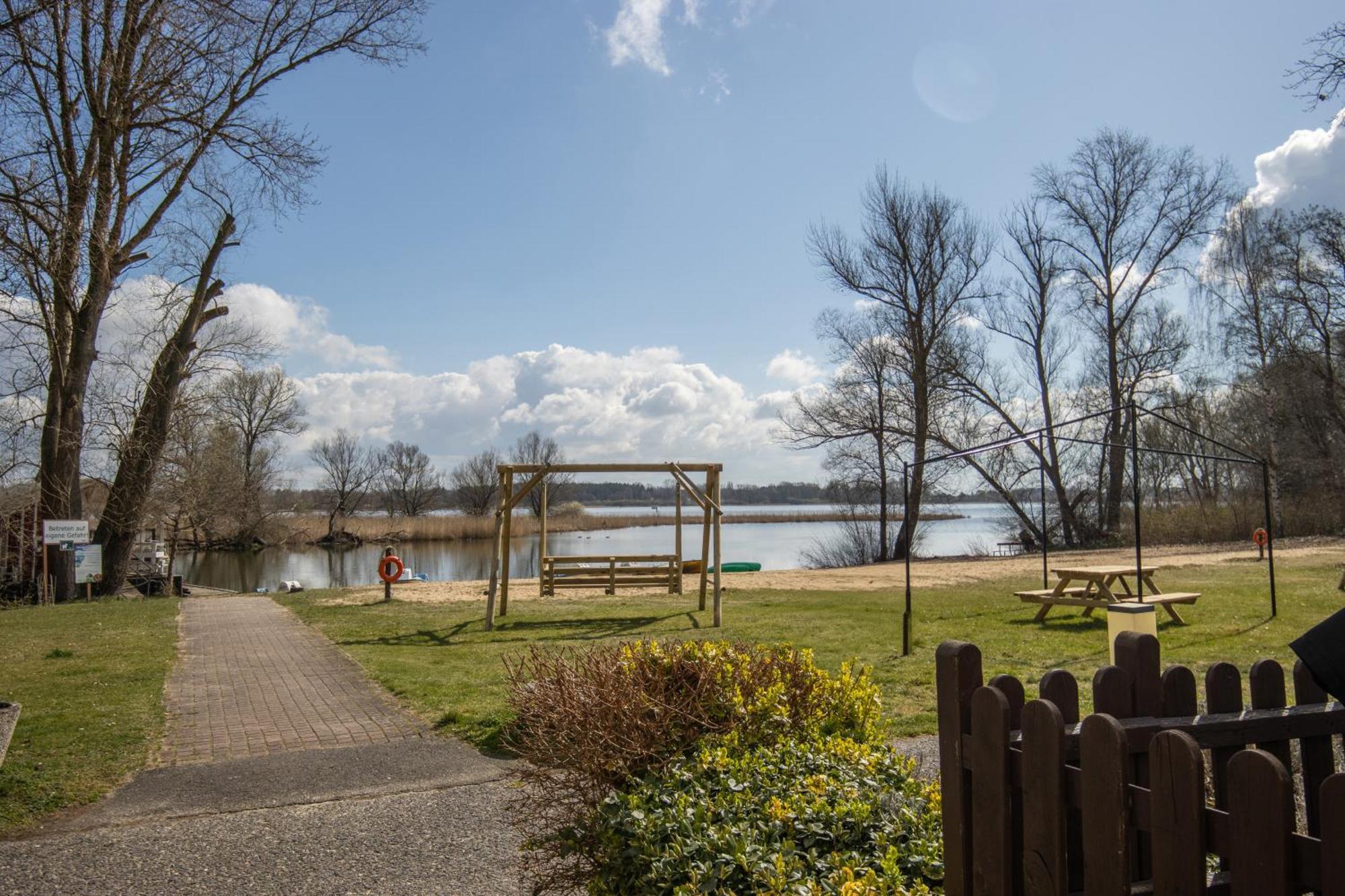 Seehotel Brandenburg An Der Havel Brielow Exteriér fotografie